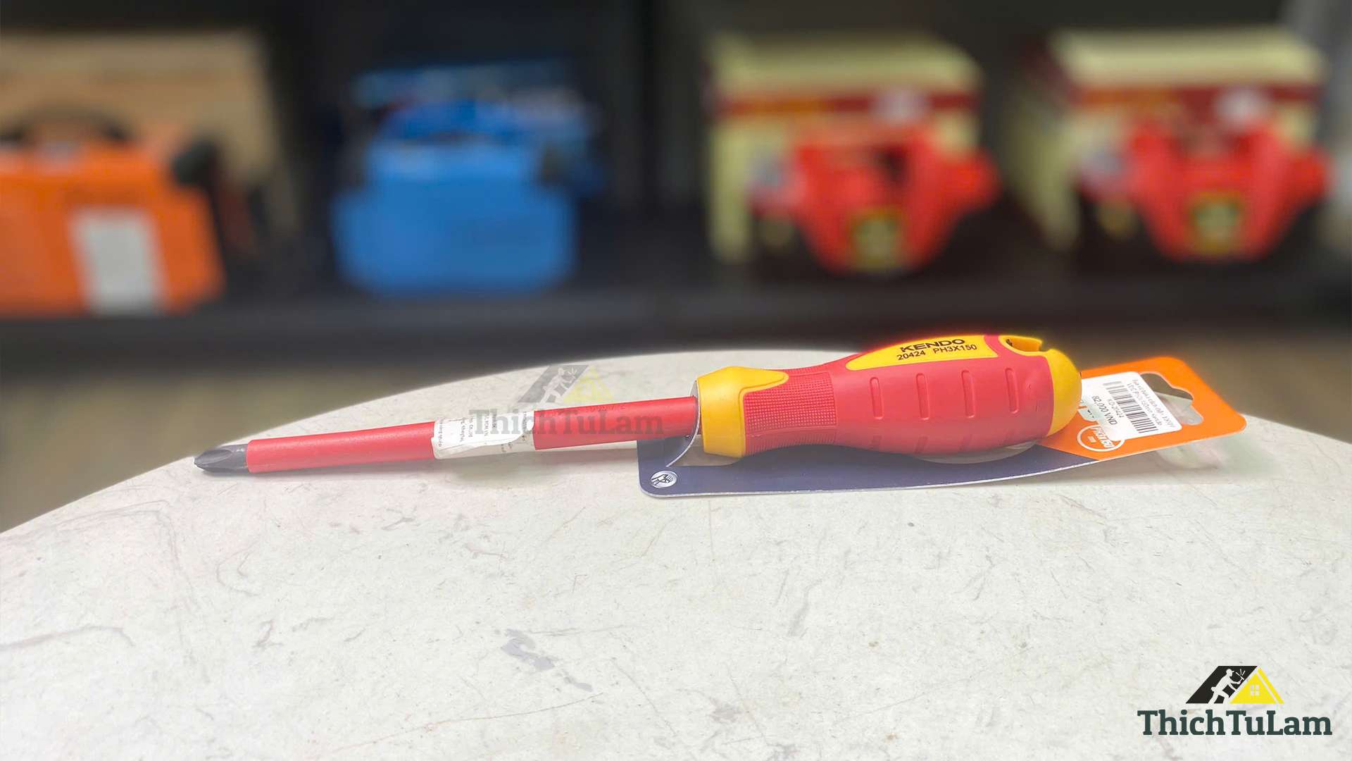 Tua vít bake cách điện 1000V VDE PH3x150mm Kendo 20424