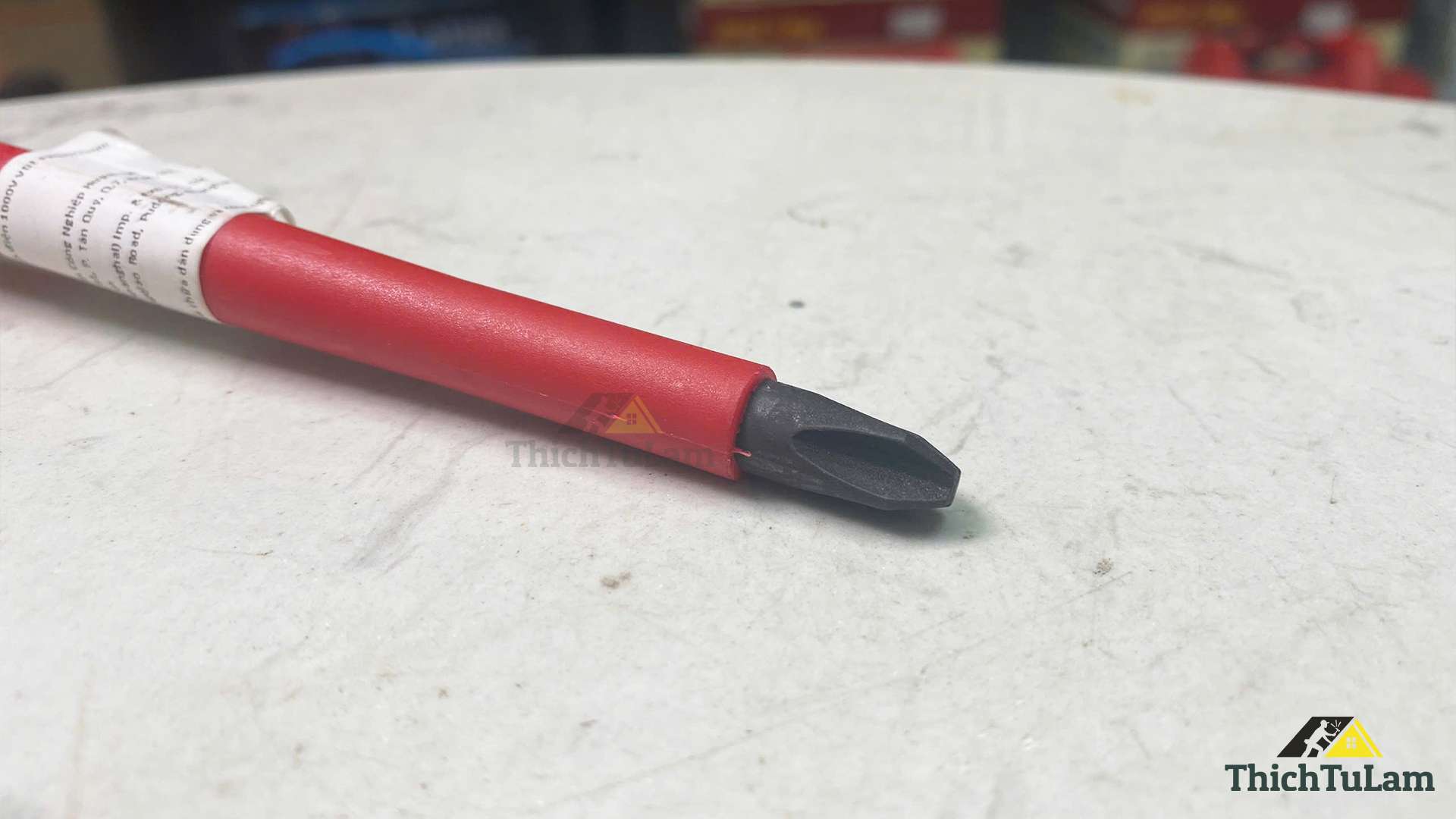 Tua vít bake cách điện 1000V VDE PH3x150mm Kendo 20424