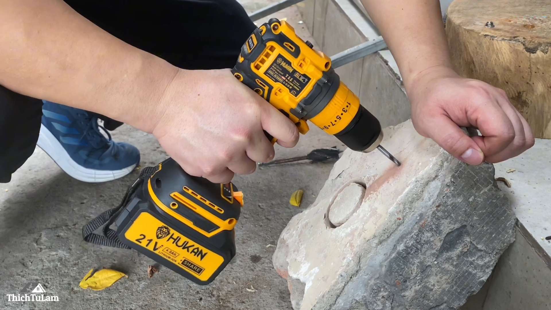 Ứng Dụng Thực Tế máy khoan pin Hukan HK-CDR0065