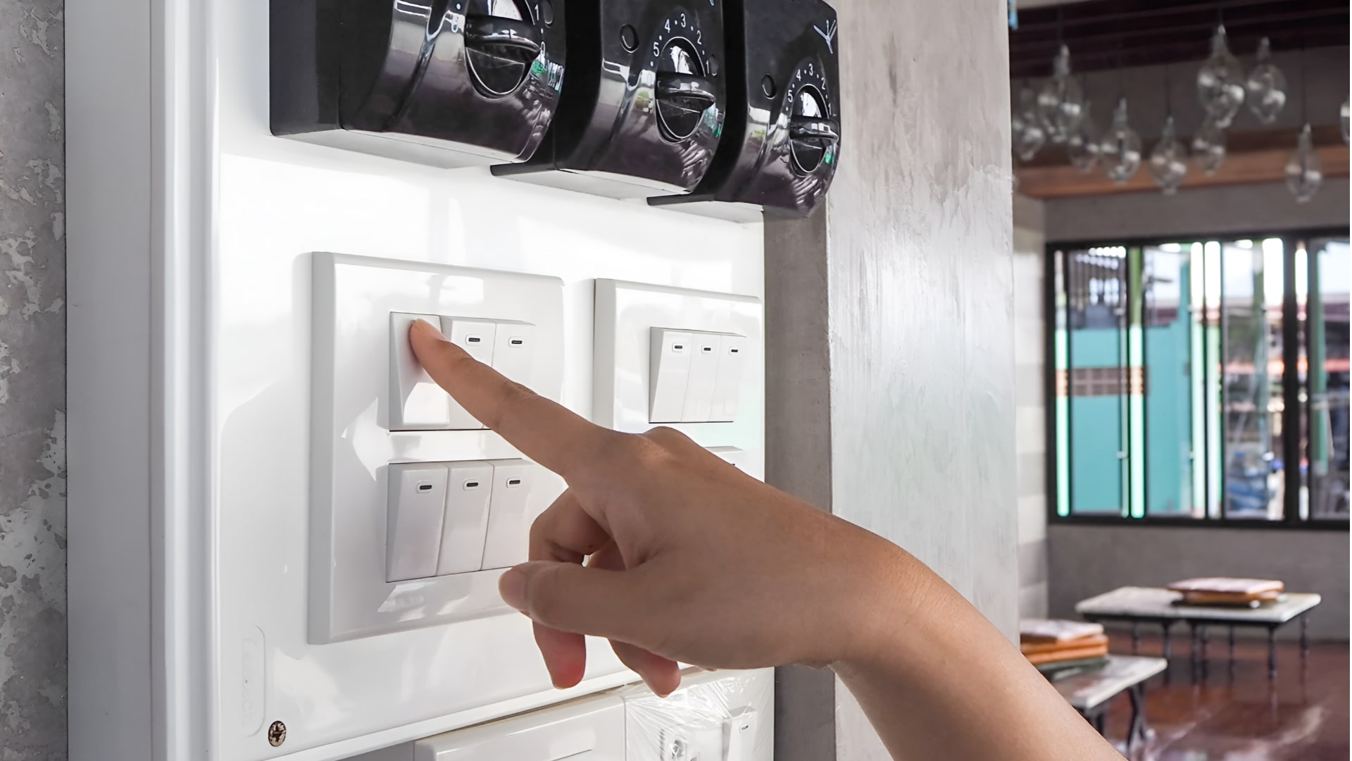 Ưu điểm và nhược điểm của cầu chì