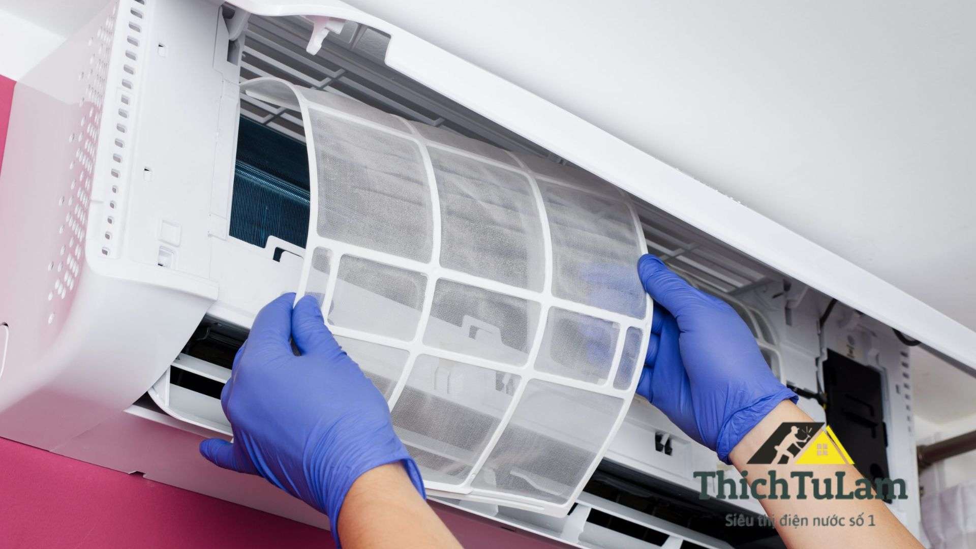 Vệ sinh bộ lọc máy lạnh