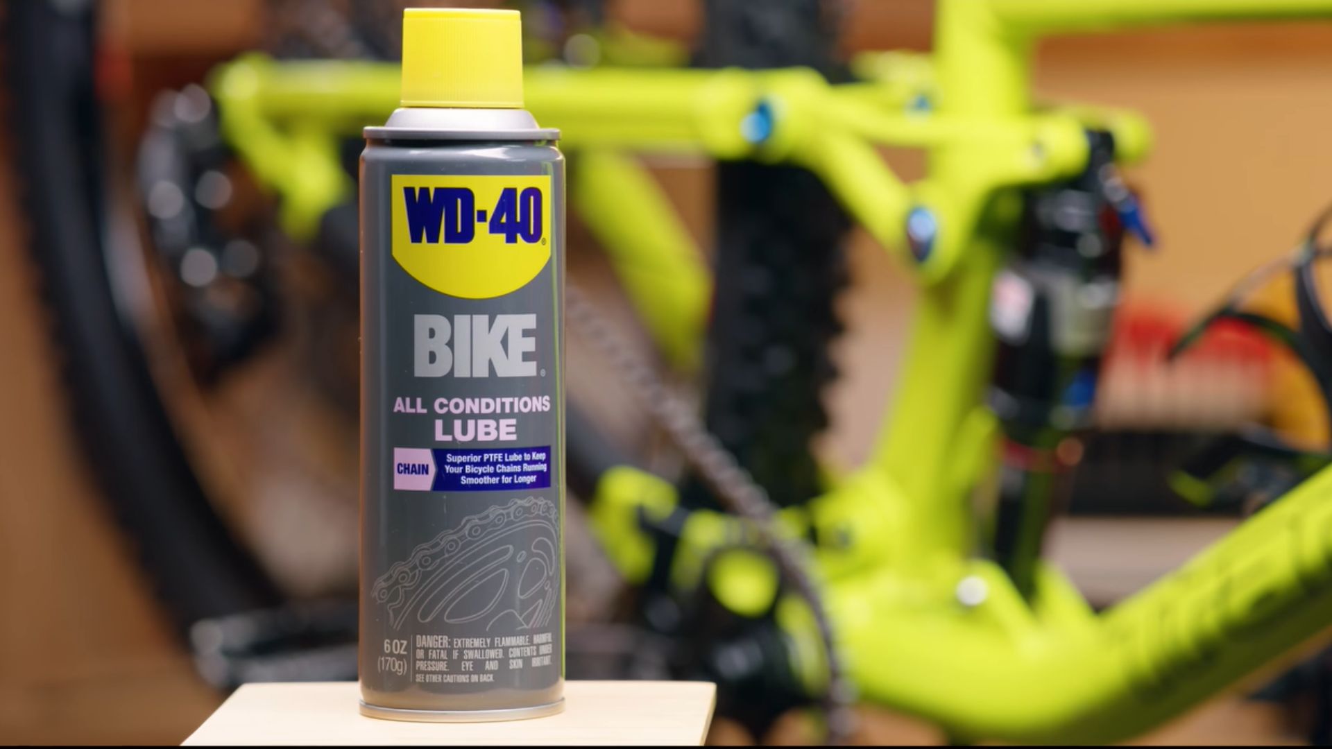 chai vệ sinh dây sên xe WD-40 Specialist Bike Chain