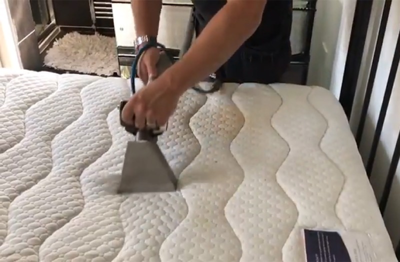 công ty giặt đệm tại nhà giá rẻ tại quận hoàng mai hn.jpg