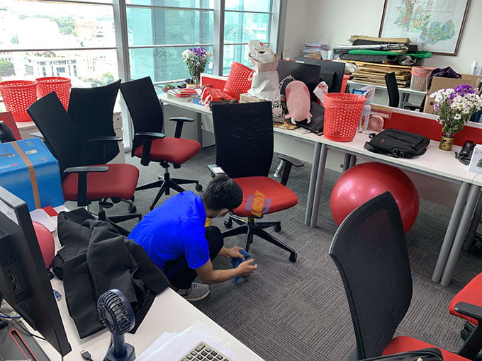 công ty giặt ghế văn phòng giá rẻ uy tín tại quận long biên hn.jpg