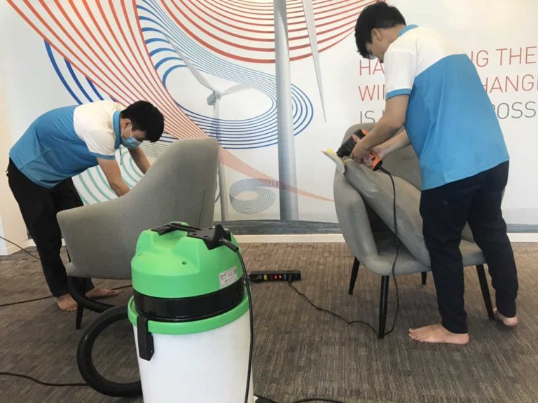 địa chỉ giặt ghế sofa tại nhà giá rẻ tại quận cầu giấy hn.jpg