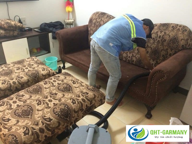 địa chỉ giặt sofa tại nhà giá rẻ tại quận hoàng mai hn.jpg