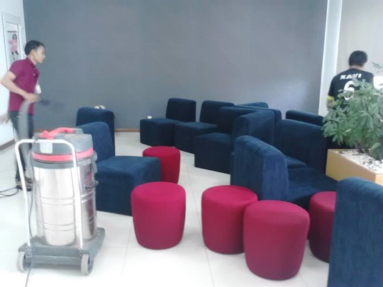 dịch vụ giặt ghế sofa tại đường yên phụ quận tây hồ hà nội .