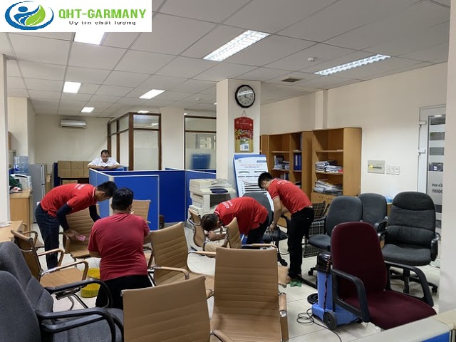dịch vụ giặt ghế văn phòng chuyên nghiệp giá rẻ tại hòe nhai ba đình hà nội.