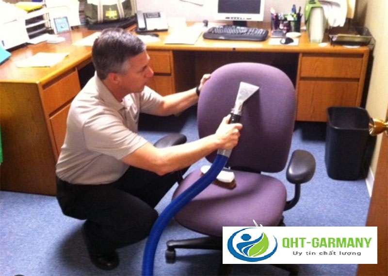 dịch vụ giặt ghế văn phòng chuyên nghiệp giá rẻ tại quận hai bà trưng hn.jpg