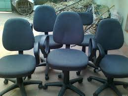 dịch vụ giặt ghế văn phòng chuyên nghiệp giá rẻ  tại quận tây hồ hà nội