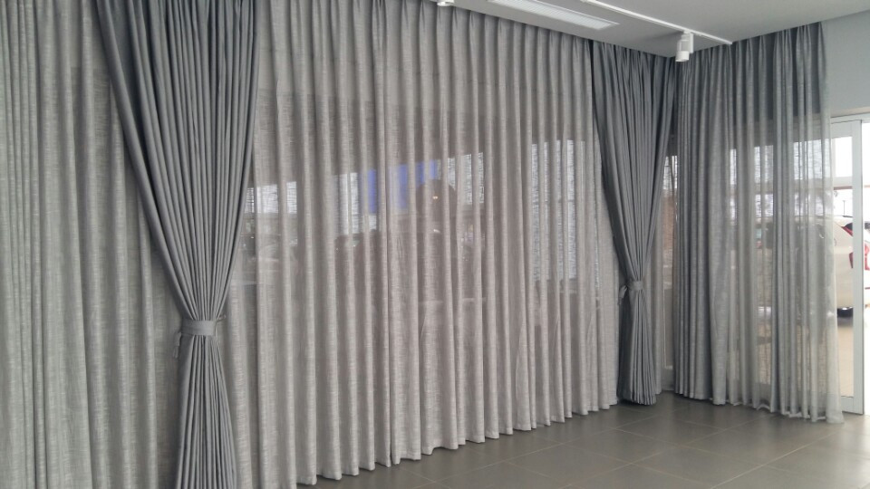 dịch vụ giặt rèm cửa chuyên nghiệp giá rẻ tại lý nam đế hoàn kiếm hà nội