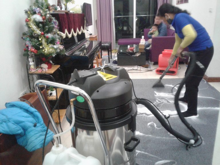 dịch vụ giặt thảm văn phòng giá rẻ uy tín tại quận hà đông hn.jpg