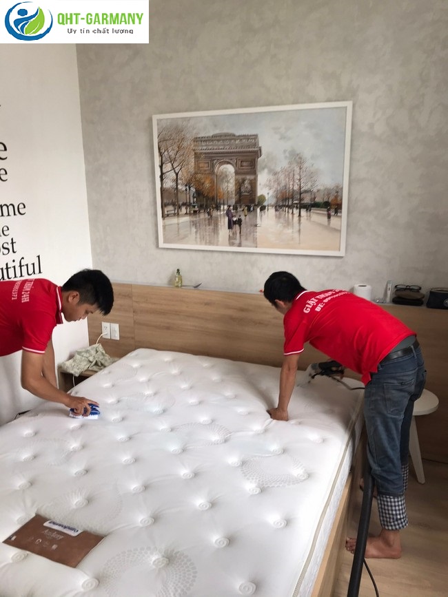 giặt đệm tại nhà giá rẻ uy tín tại quận long biên hn .jpg