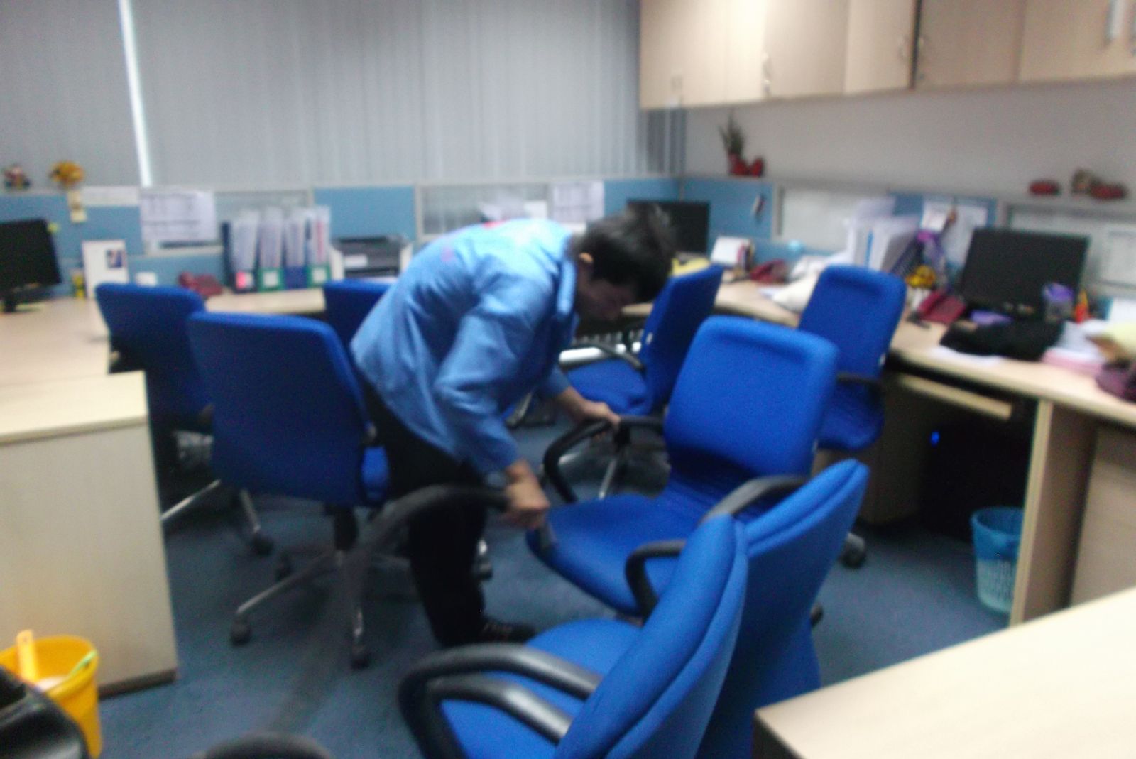 giặt ghế văn phòng giá rẻ tại quận hà đông hà nội