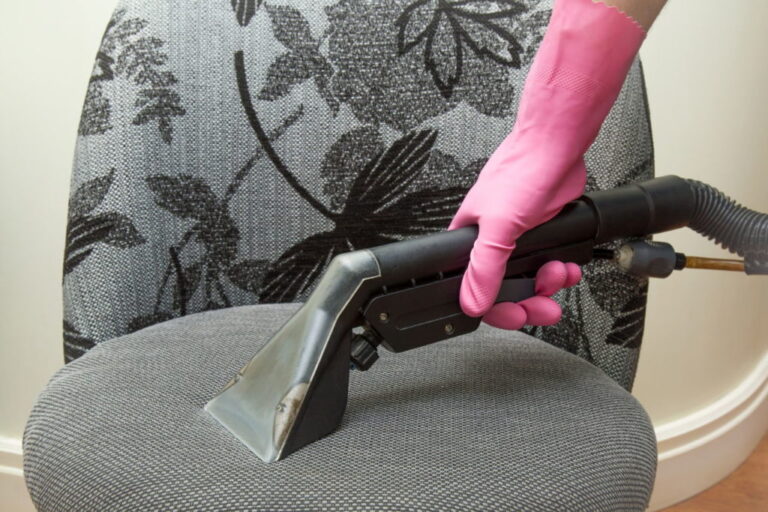 giặt ghế văn phòng giá rẻ uy tín tại quận long biên hn.jpg