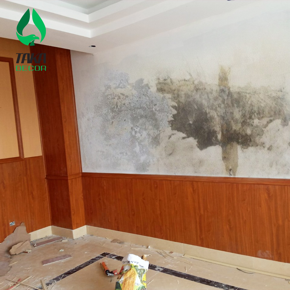 Khắc phục sửa chữa tường và trần bị ẩm mốc bong tróc sơn bằng tấm ốp tường pvc
