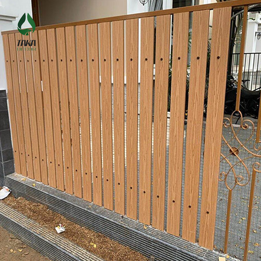 Hàng rào gỗ nhựa ngoài trời