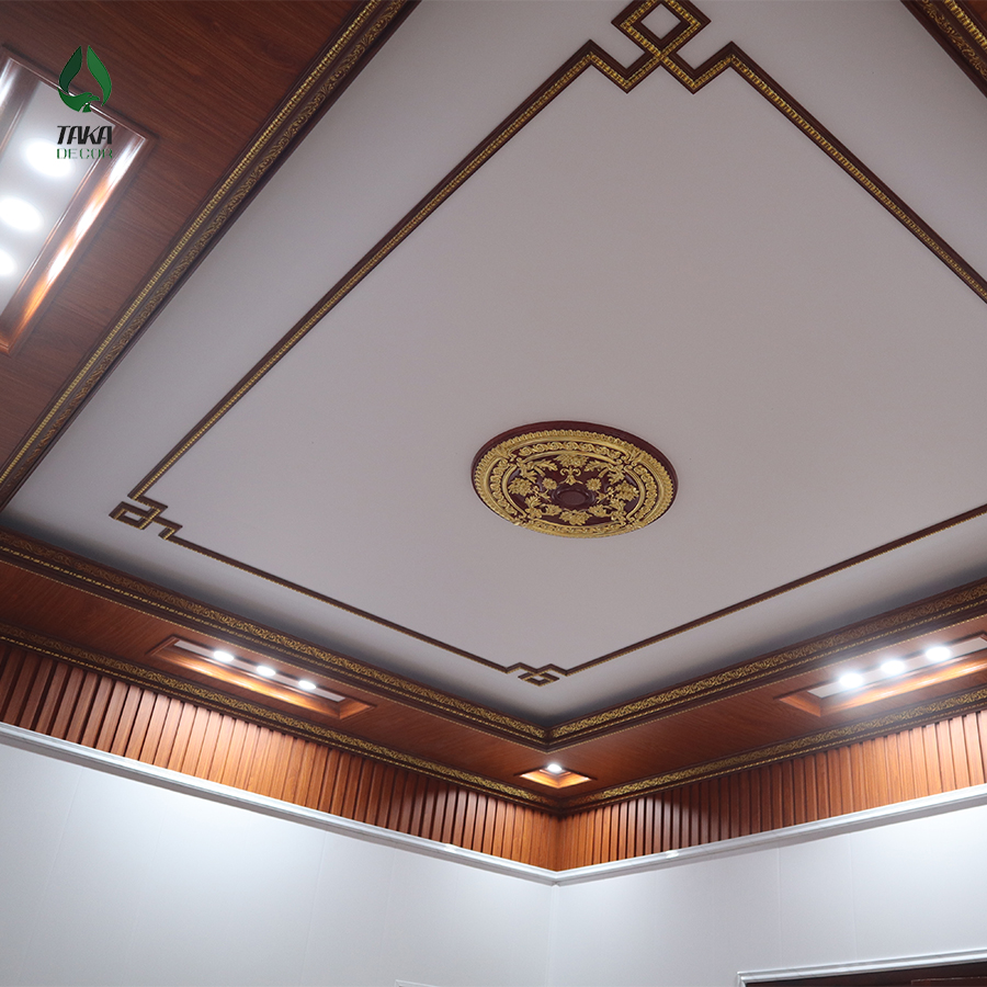 Trần Nhựa Lam Sóng Cong 90 Độ