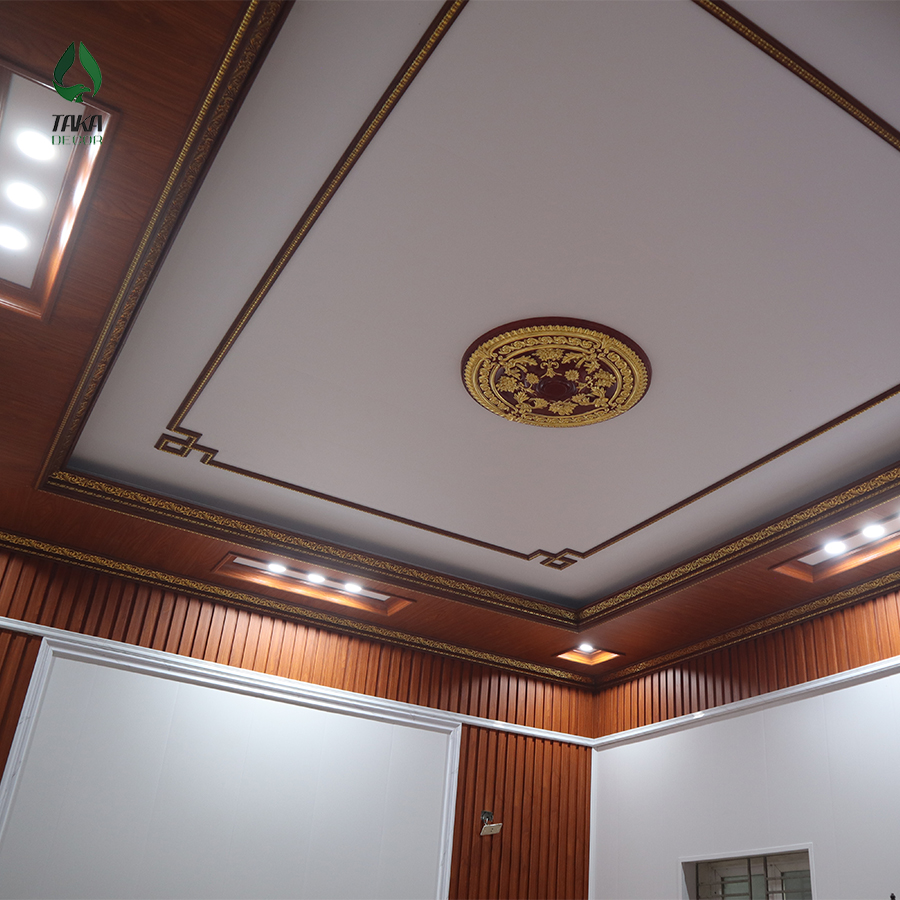 Trần Nhựa Giật 3 Cấp