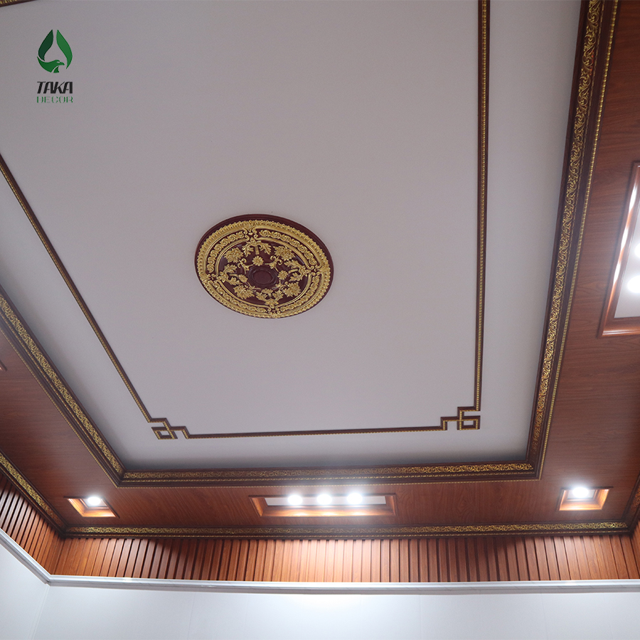 Mẫu Trần Nhựa Hai Cấp Cho Nhà Cũ