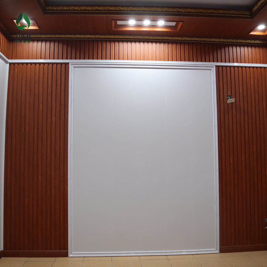 Mẫu Trần Nhựa Giật Cấp Phòng Khách