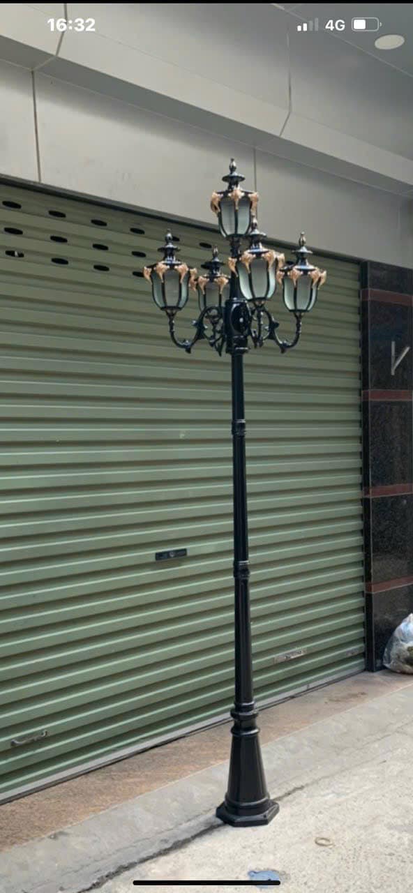 Cột đèn sấn vườn nhôm đúc