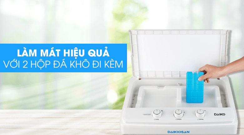 Máy Làm Mát Không Khí Daikiosan DKA-04000C có ngăn chứa đá khô riêng.