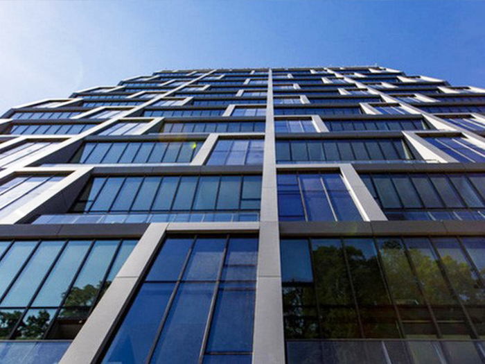 Tiết kiệm điện năng với thử nghiệm loại kính cửa sổ bằng chất lỏng mới