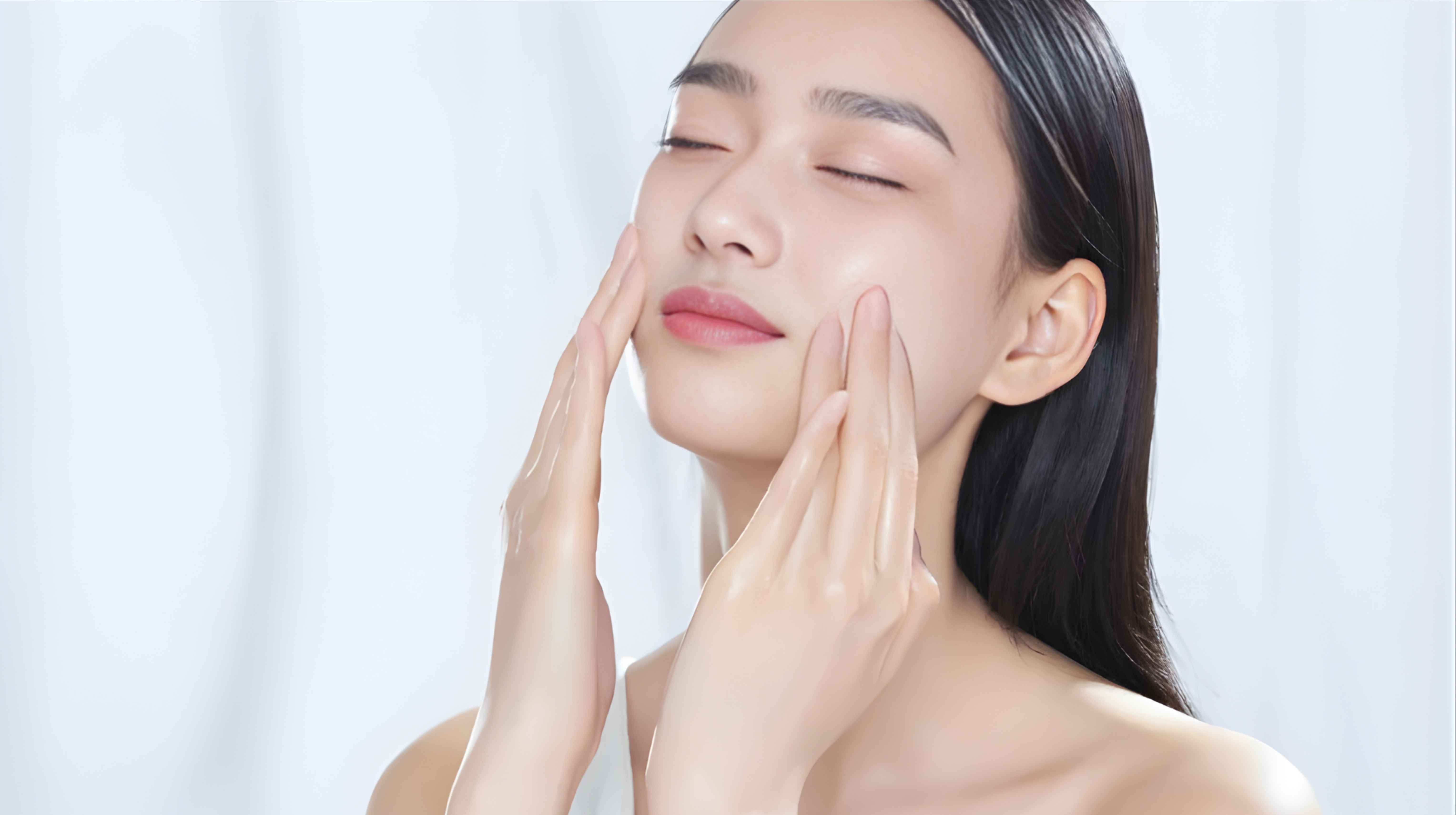 Có cần uống nước uống trắng da liên tục suốt đời không?