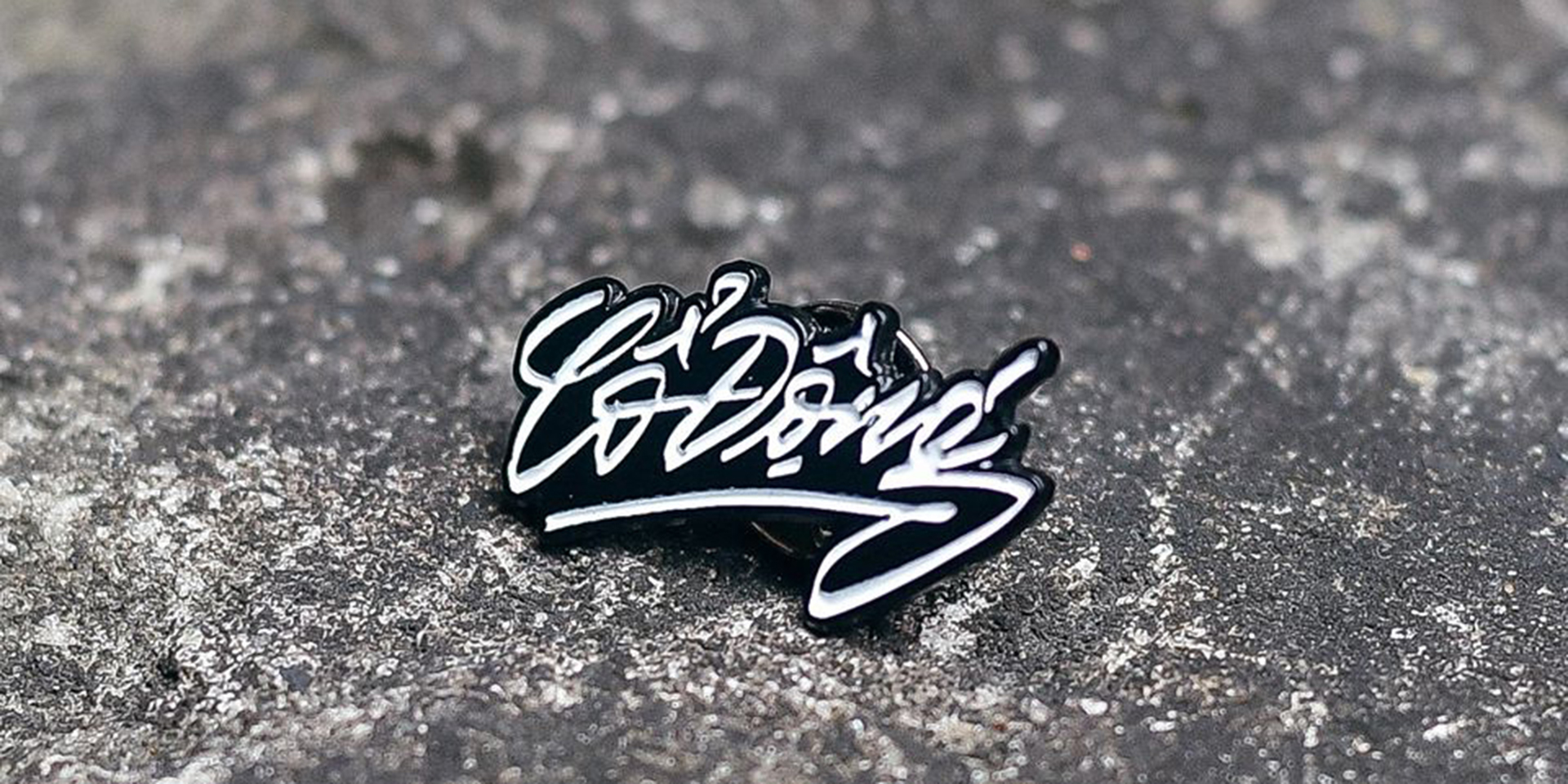 Cổ Động Enamel Pin – TiredCity x Cổ Động