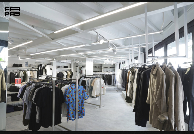 Cửa hàng thời trang phụ kiện mắt kính dành cho nam