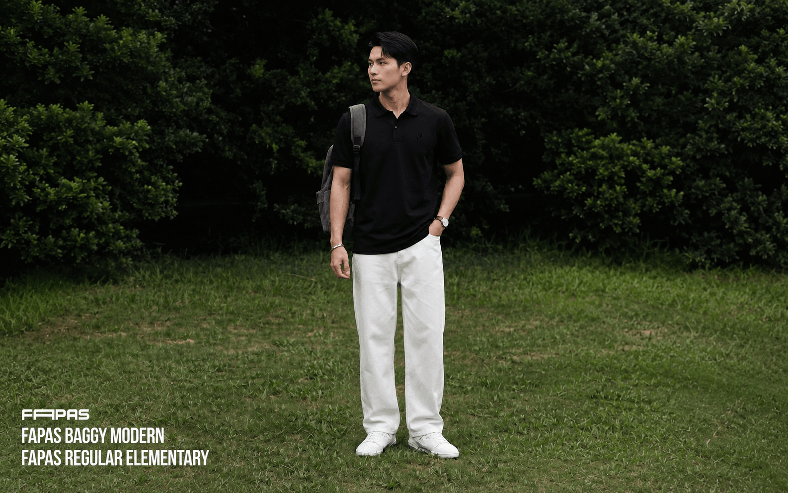 Sự kết hợp giữa polo và jean trắng mang đến vẻ ngoài hiện đại, gọn gàng và dễ mặc trong nhiều hoàn cảnh.