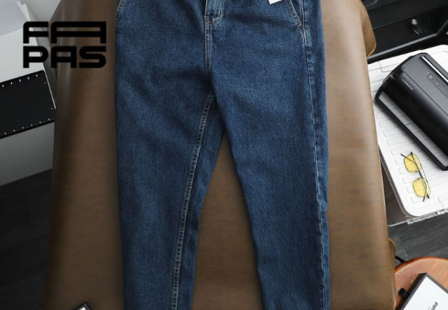 Quần jean dáng thụng