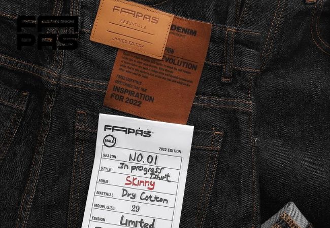 quần jean đi du lịch