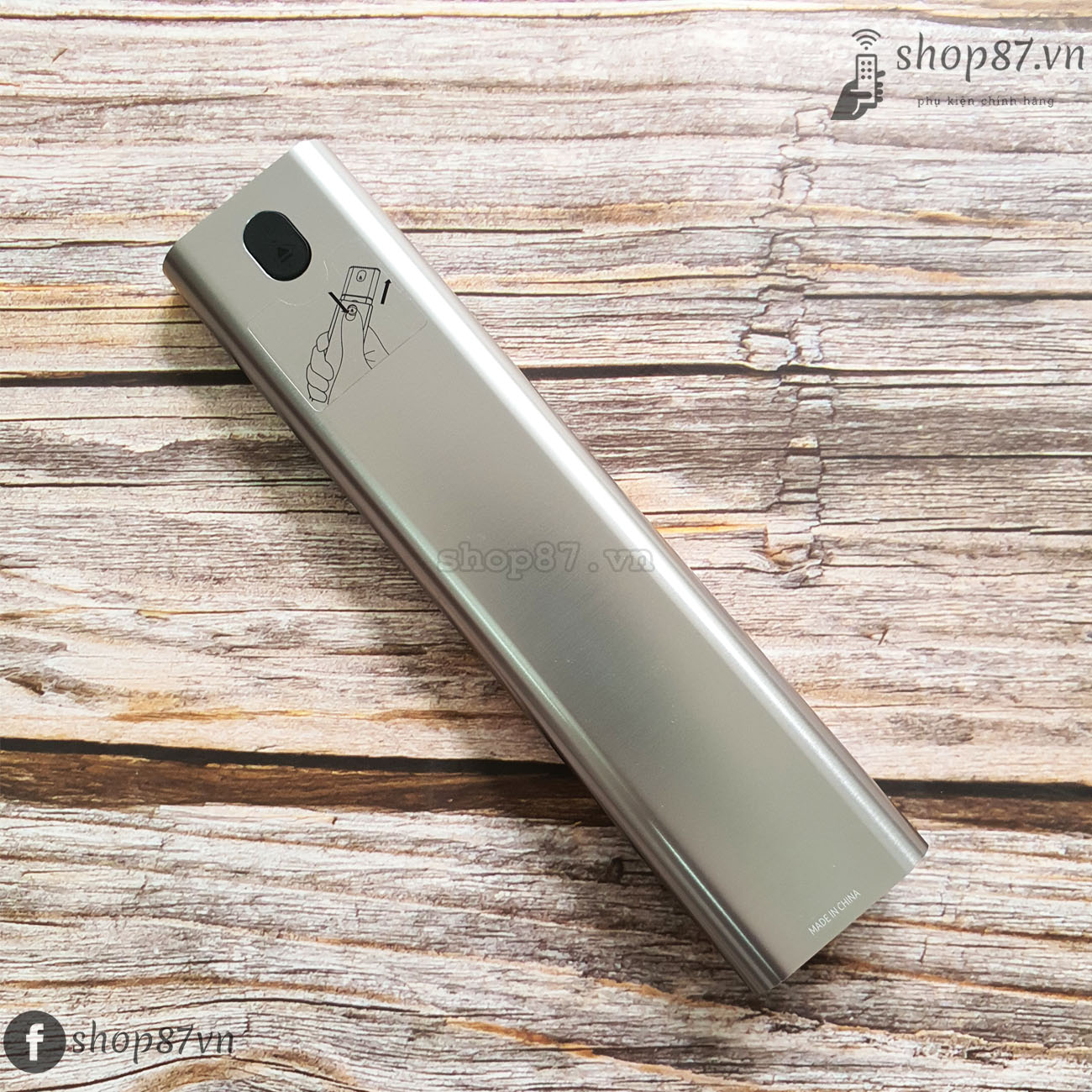 Điều khiển tv Samsung QLED giọng nói nhôm BN59-01346C