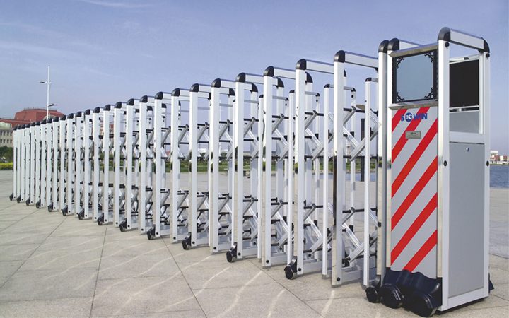 giá cửa xếp inox