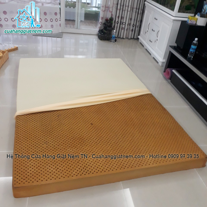 Áo bọc nệm 2 mặt vải thun trơn màu vàng kem kích thước theo yêu cầu