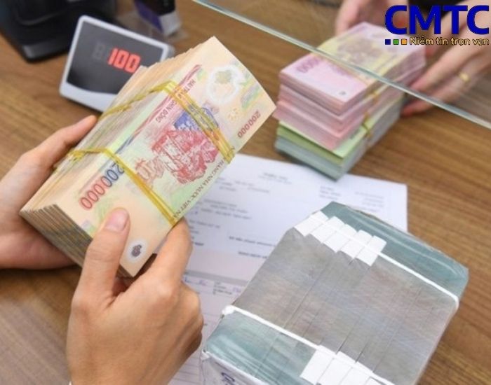 Đối tượng sử dụng dịch vụ làm sổ tiết kiệm tại Hà Tĩnh