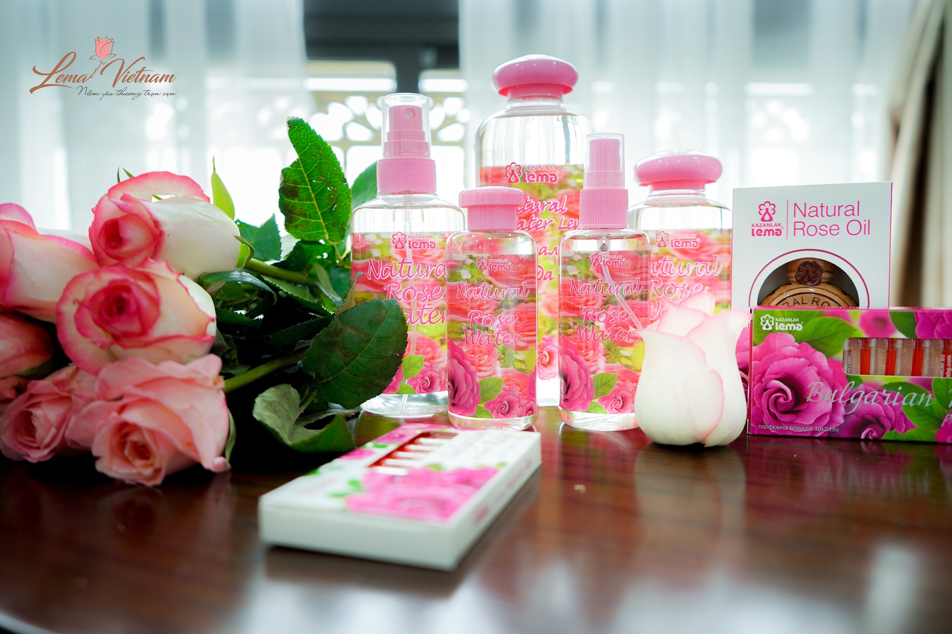 Nước hoa hồng nguyên chất