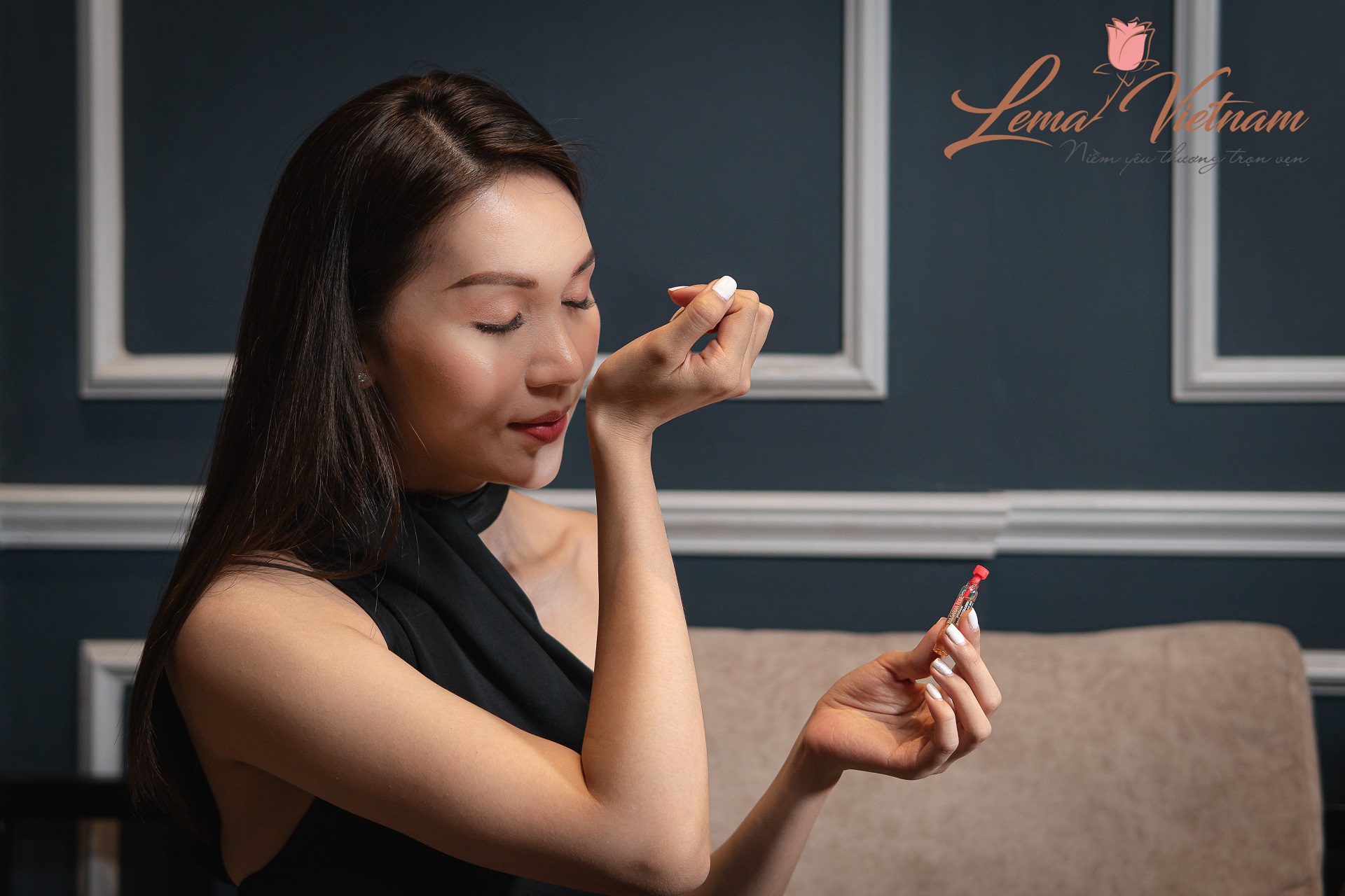 nước hoa hương hoa hồng