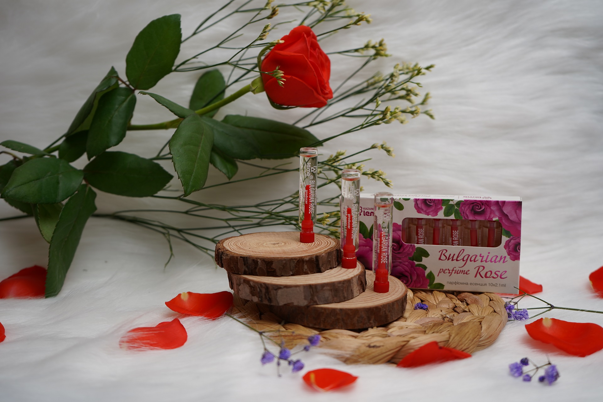 Nước hoa hương hoa hồng