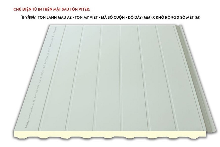 Chữ in điện tử trên các mặt của tôn Vitek