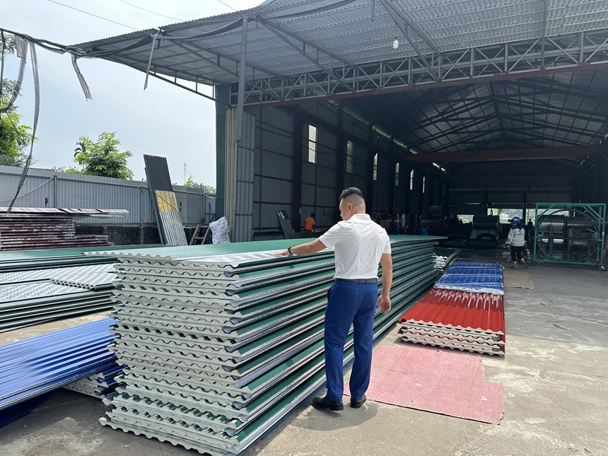 Bảo quản, lưu kho với tôn Vitek dạng tấm