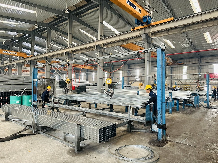 Quy trình sản xuất ống thép mạ kẽm tại nhà máy Mỹ Việt