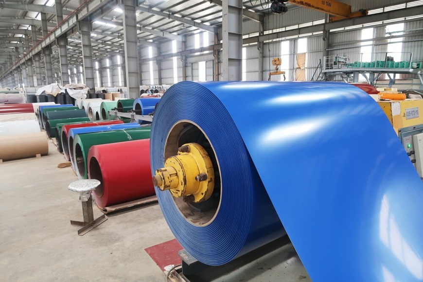 Tôn Vitek bền màu và có khả năng chống ăn mòn, rỉ sét vượt trội nhờ sự đồng đều trong quá trình mạ sơn