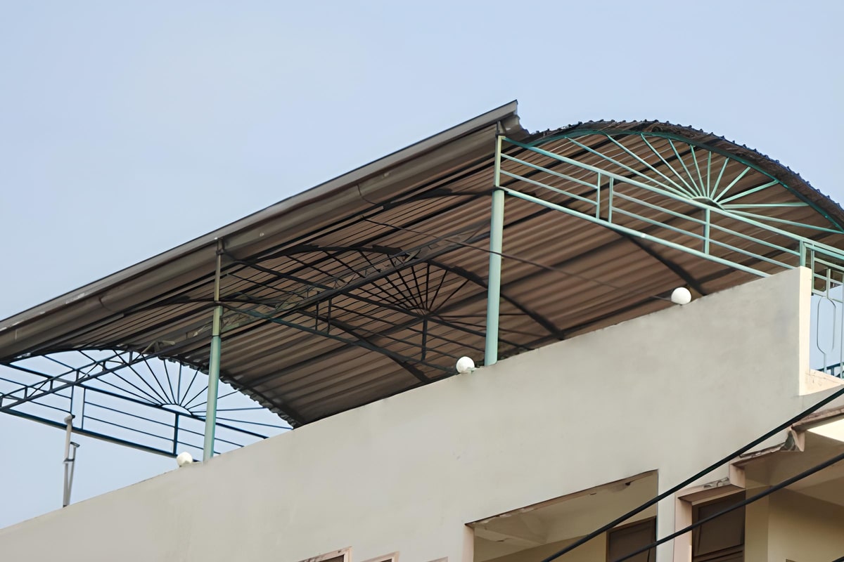 Kết cấu của mái tôn chống nóng sân thượng