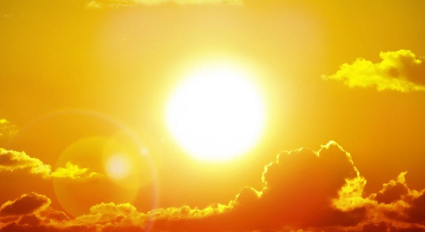 Tôn lợp mái màu xanh dương giúp làm dịu đi cái nắng oi ả của mùa hè