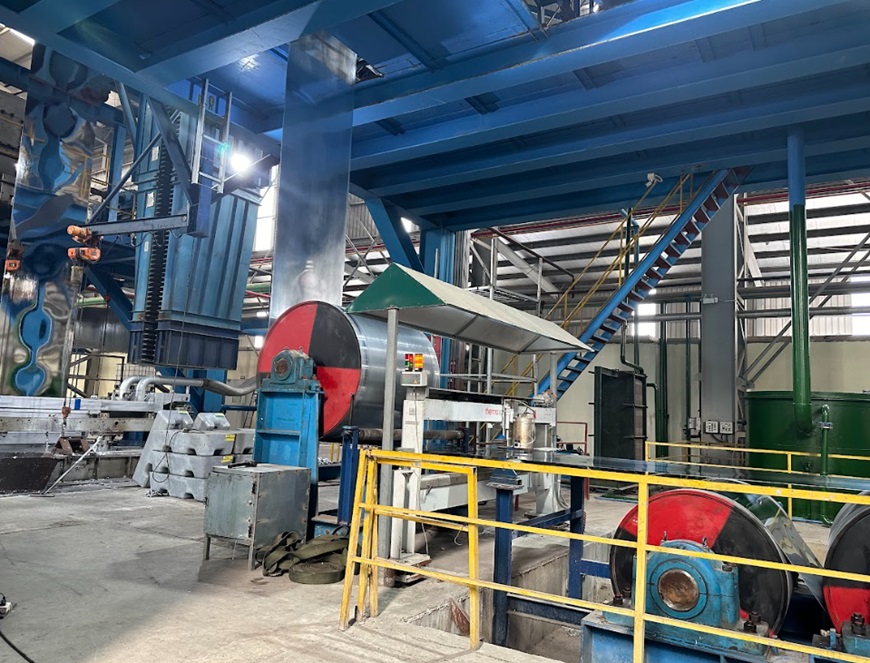 Lớp mạ nhôm kẽm dày giúp tôn Vitek tồn tại và bền bỉ trong cả điều kiện thời tiết khắc nghiệt