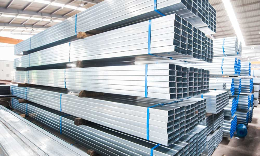 Thép ống Việt Nhật nổi tiếng với độ sáng bóng cao cùng chất lượng bền bỉ