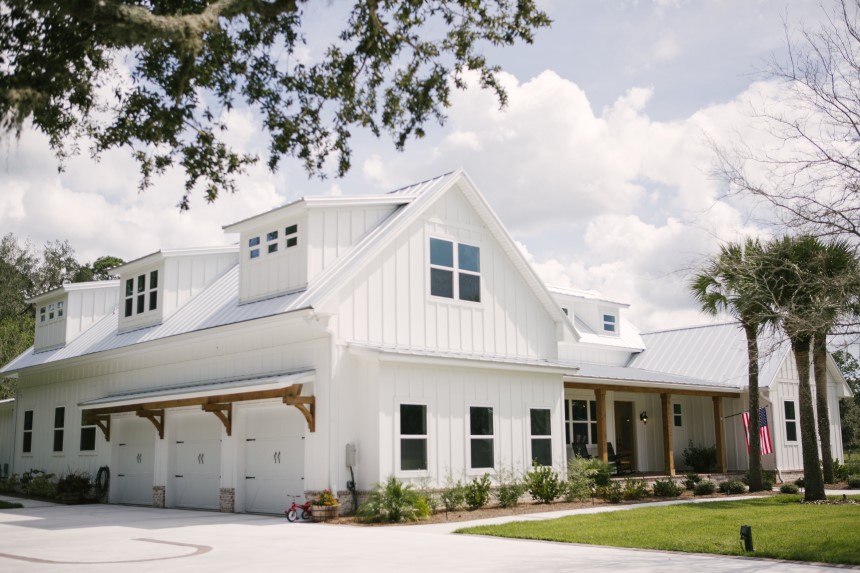 Công trình nhà ở sử dụng tôn 6 sóng vuông